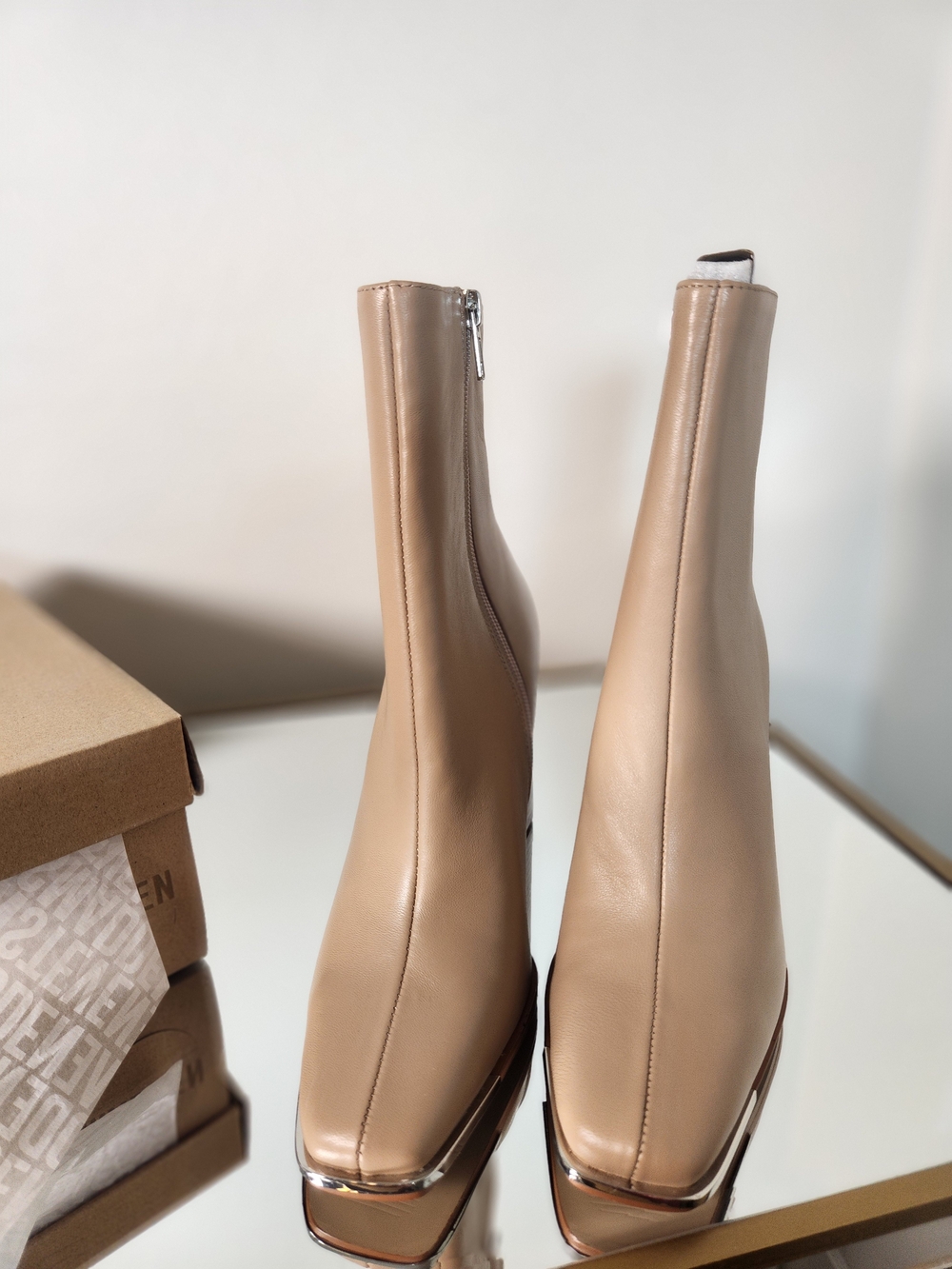 Steve Madden Cream/Tan Square-Toe Leather Ankle Booties